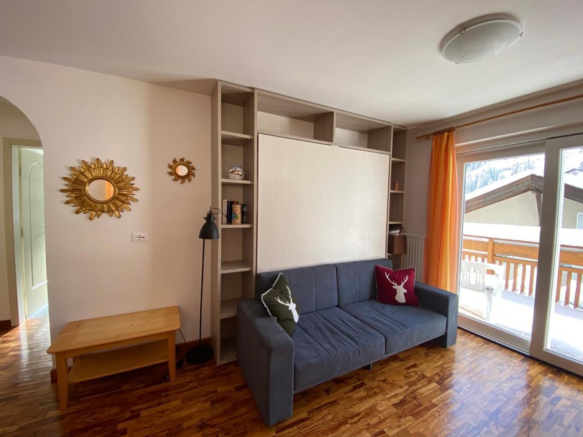 Amalia Apartment Santa Cristina Val Gardena Exteriör bild