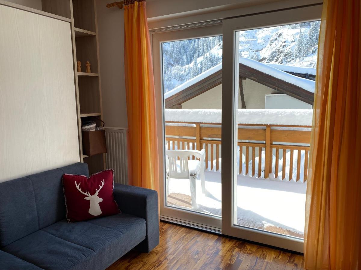 Amalia Apartment Santa Cristina Val Gardena Exteriör bild