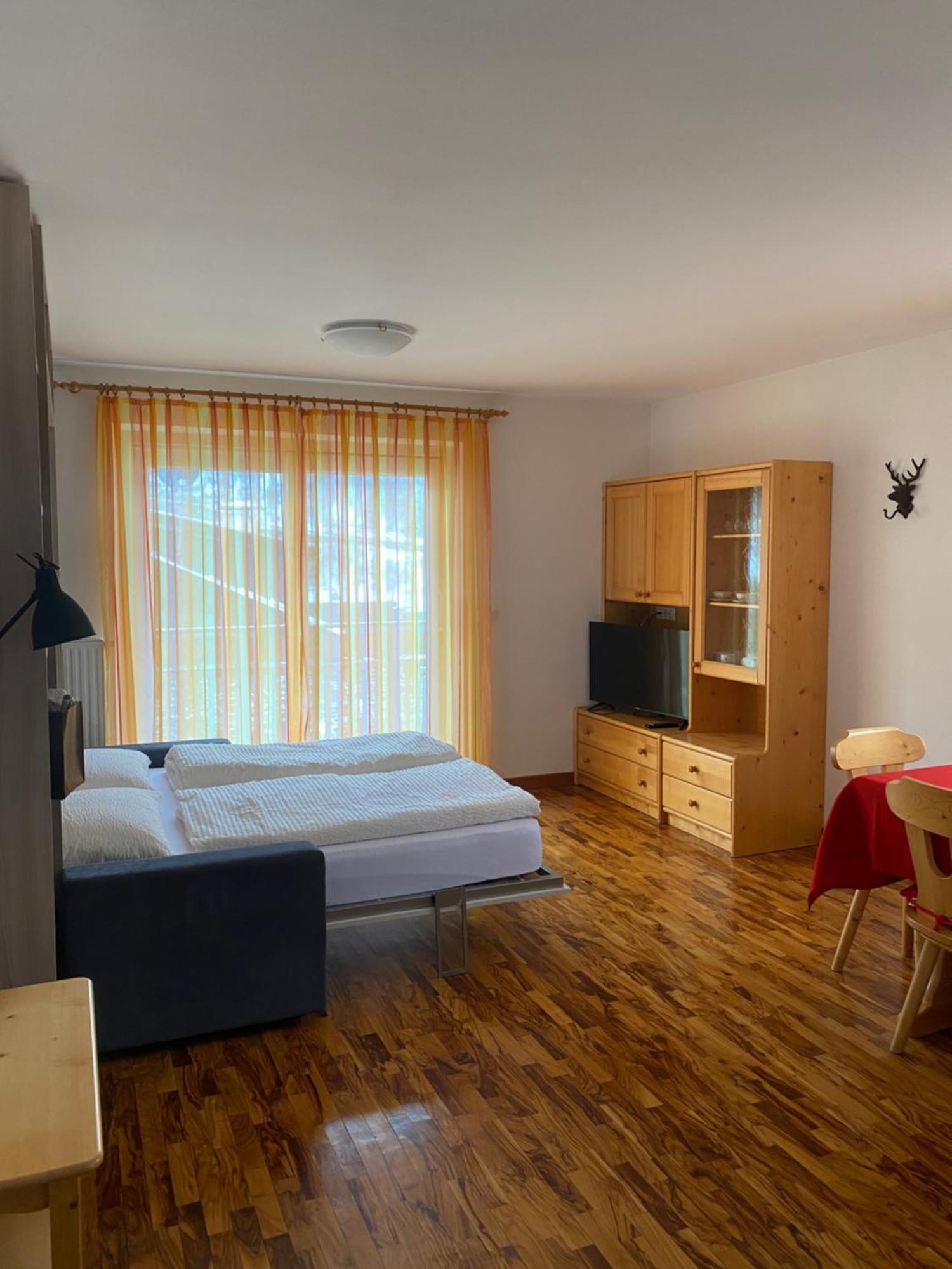 Amalia Apartment Santa Cristina Val Gardena Exteriör bild